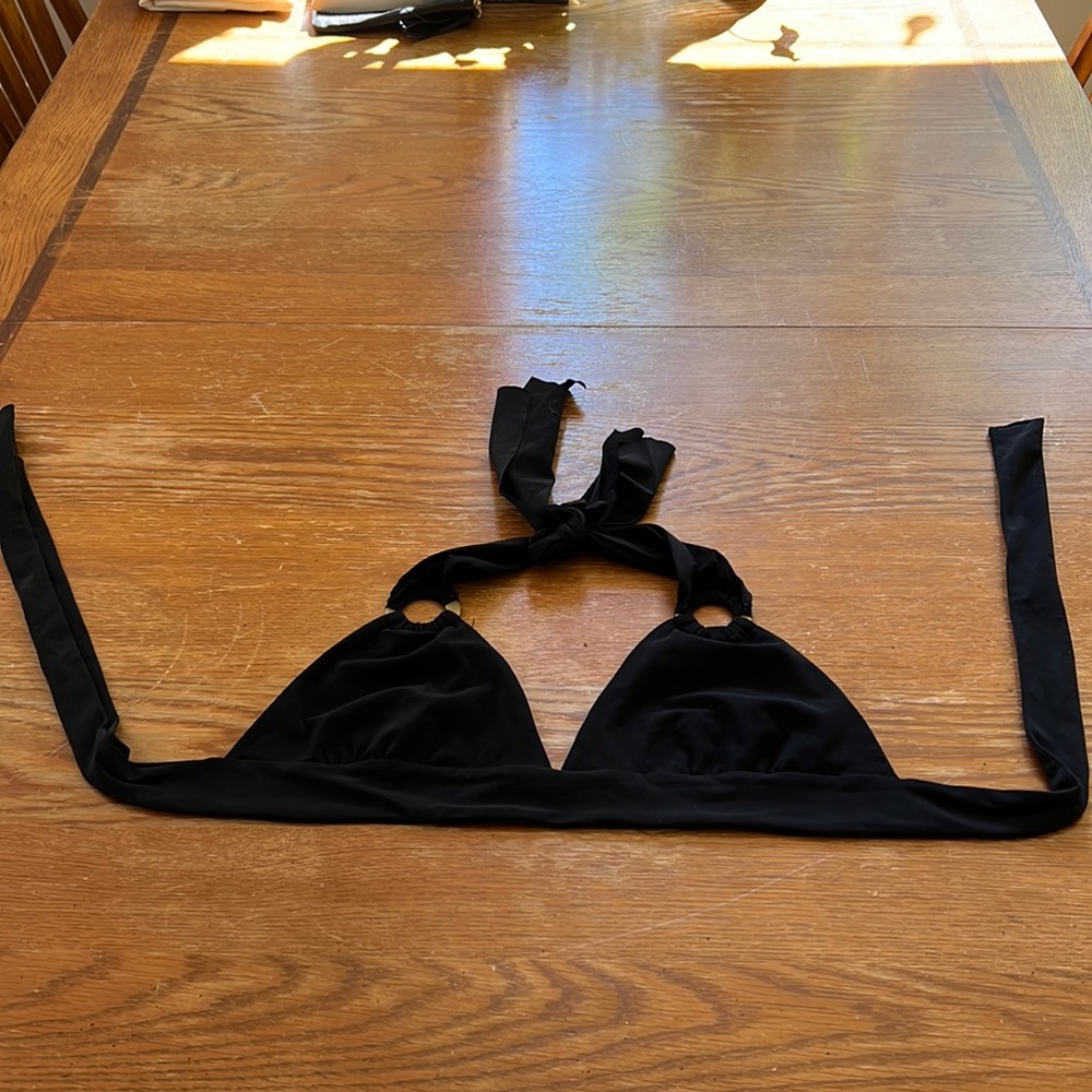 Vitamin A bikini top.